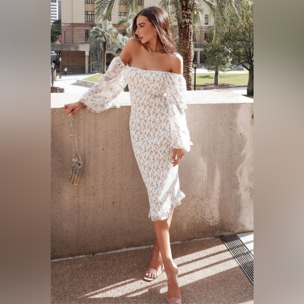 NWT ENA DRESS - WHITE FLORAL from TWO SISTERS THE LABEL